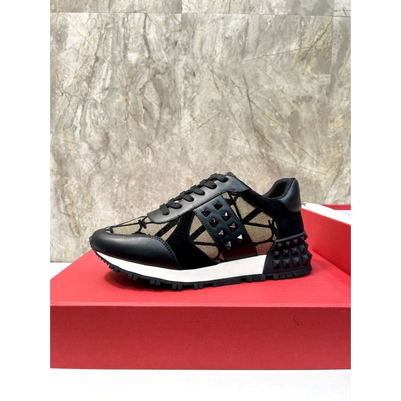 Valentino Sneakers